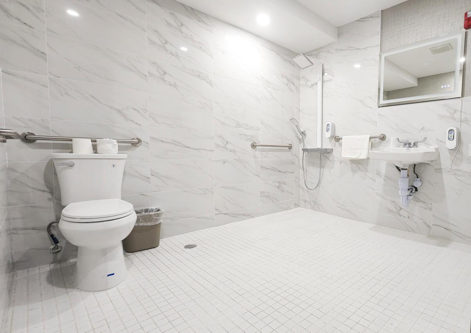 Hotel Fuego Bronx Brand New นิวยอร์ก ภายนอก รูปภาพ
